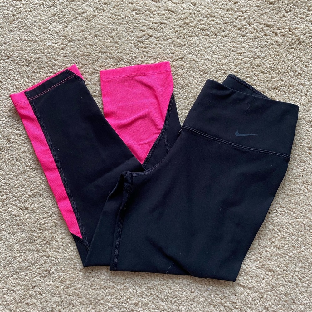 Nike Dri-Fit Leggings (Crop) Size XS